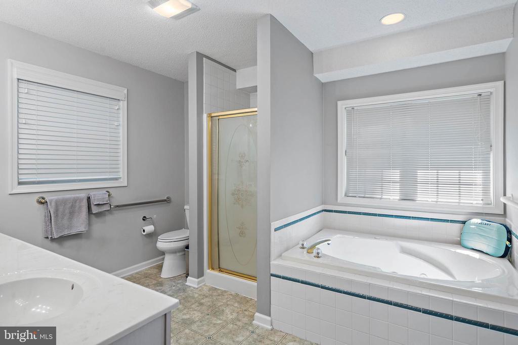 21 FAIRWAY DRIVE
