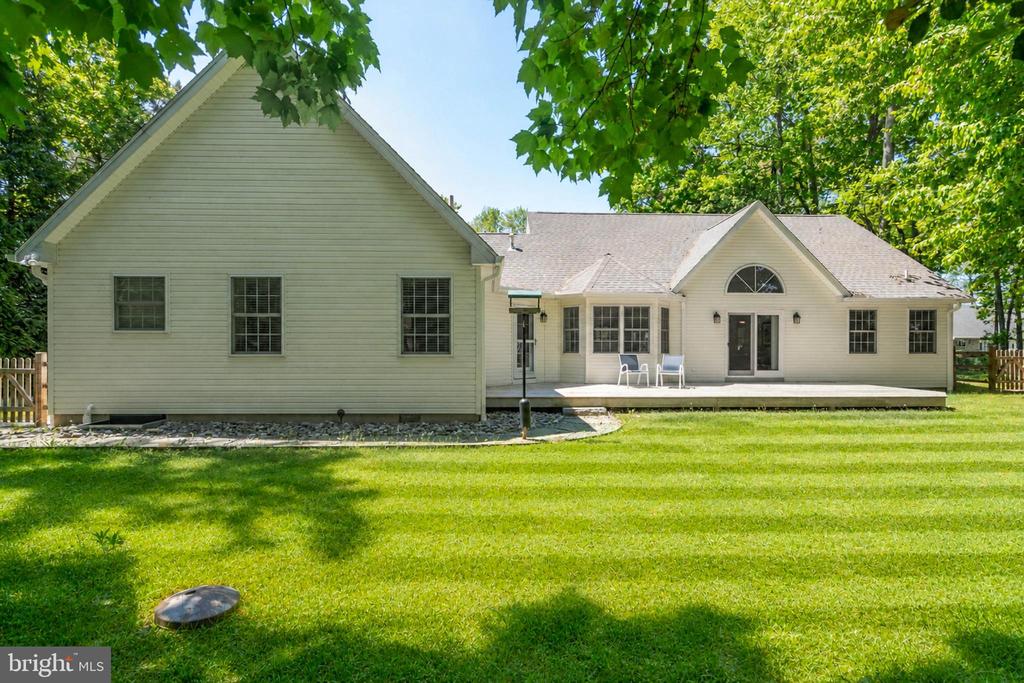21 FAIRWAY DRIVE