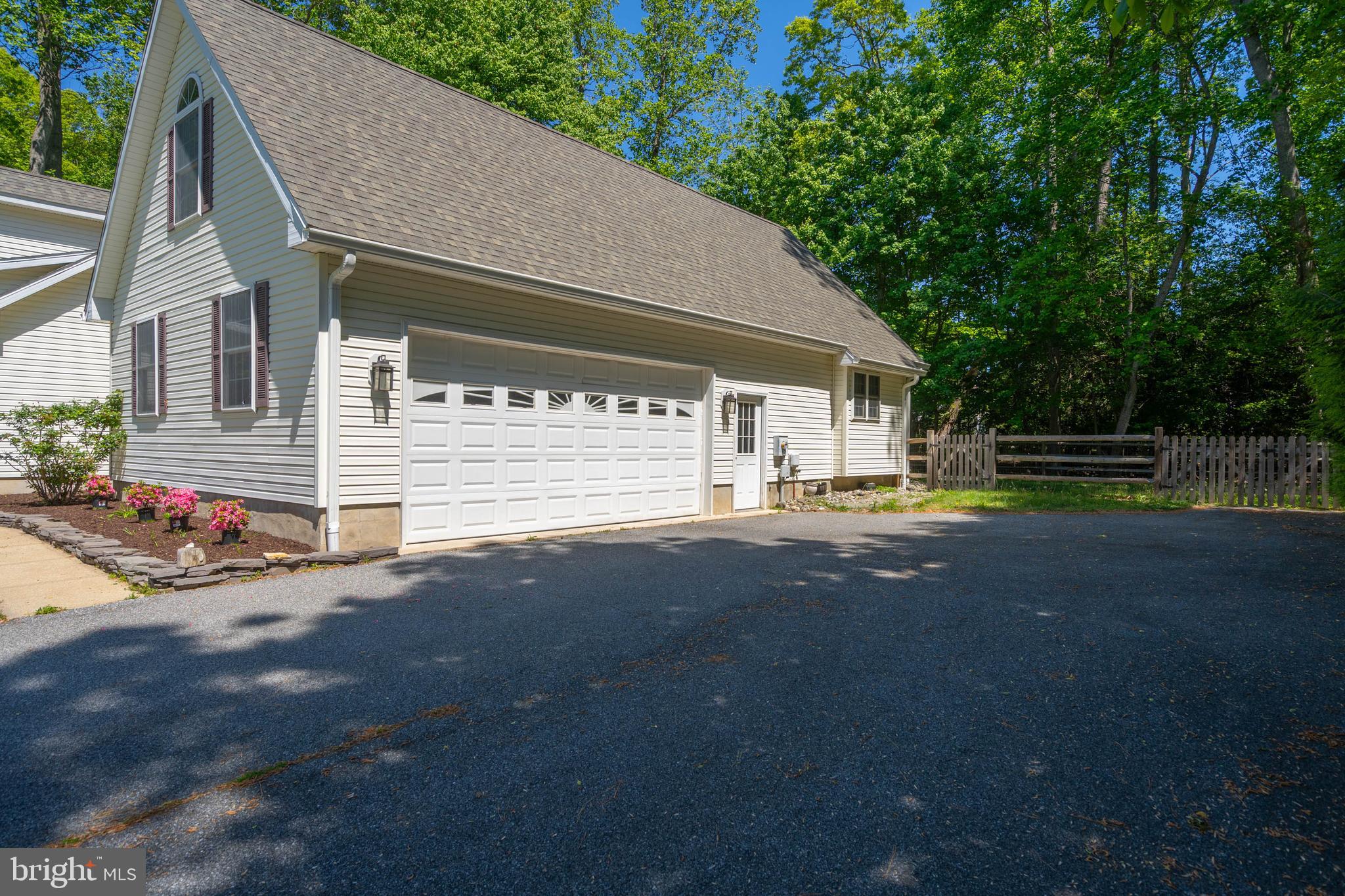 21 FAIRWAY DRIVE