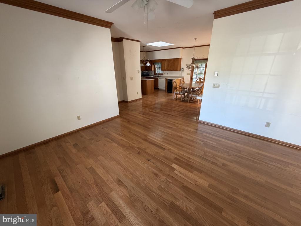 5 CANARY DRIVE