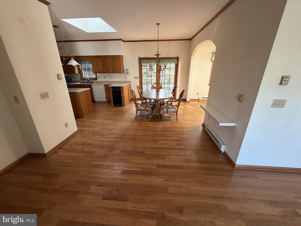 5 CANARY DRIVE