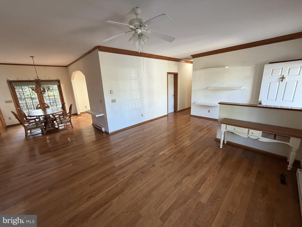 5 CANARY DRIVE