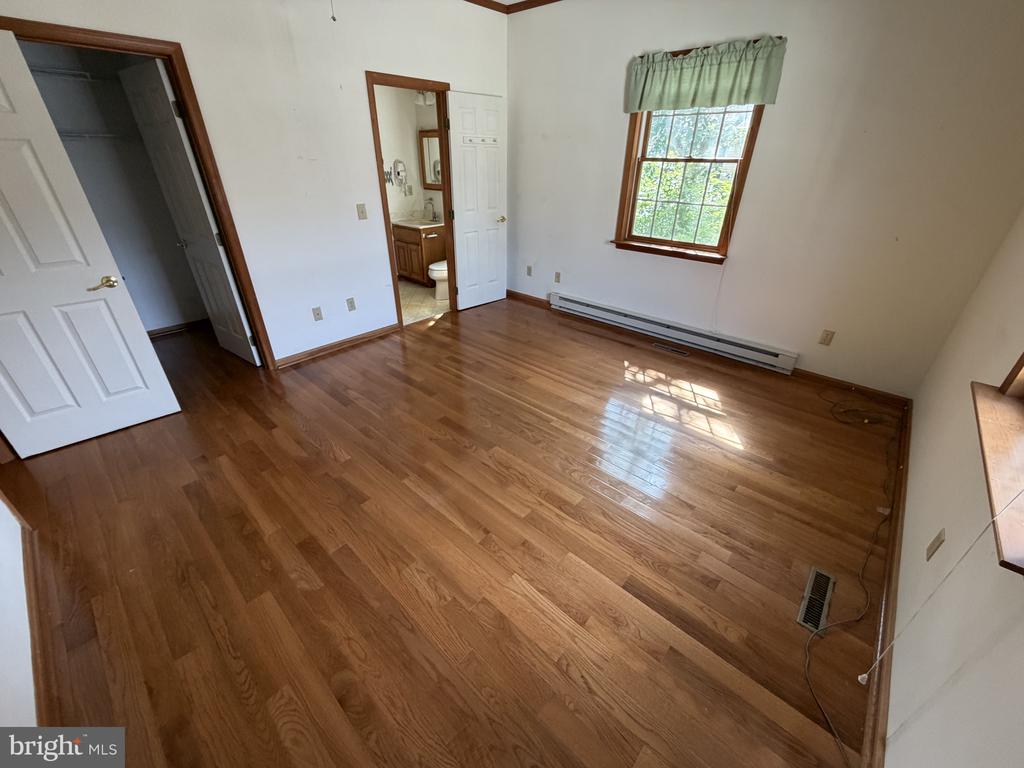 5 CANARY DRIVE