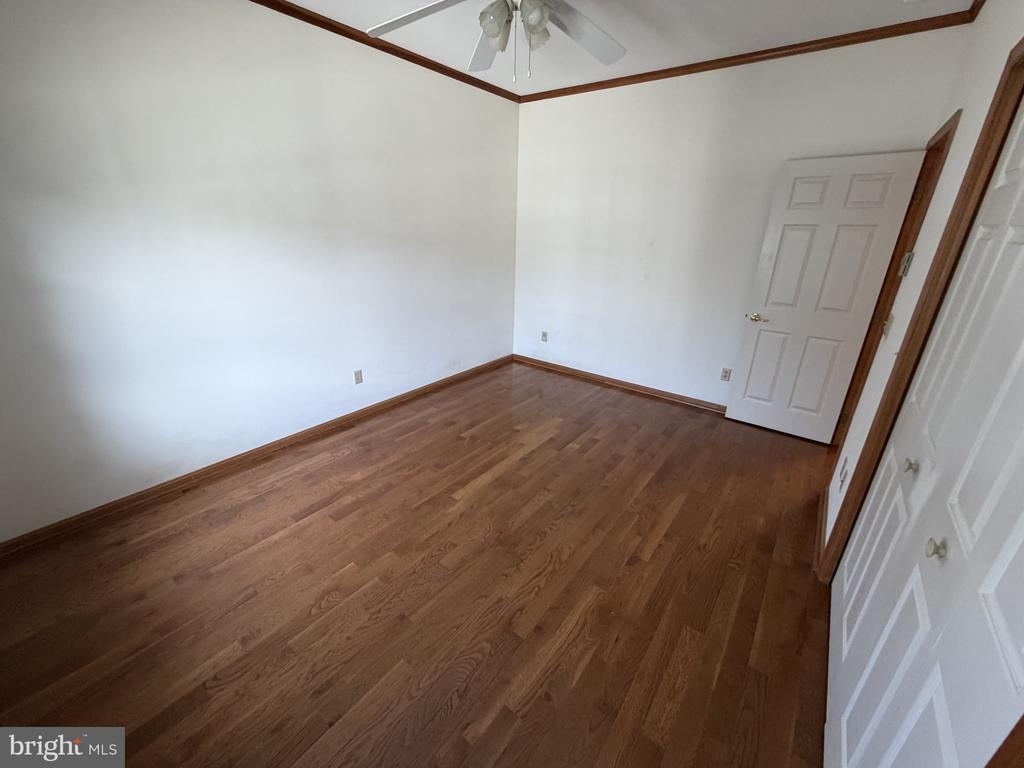 5 CANARY DRIVE