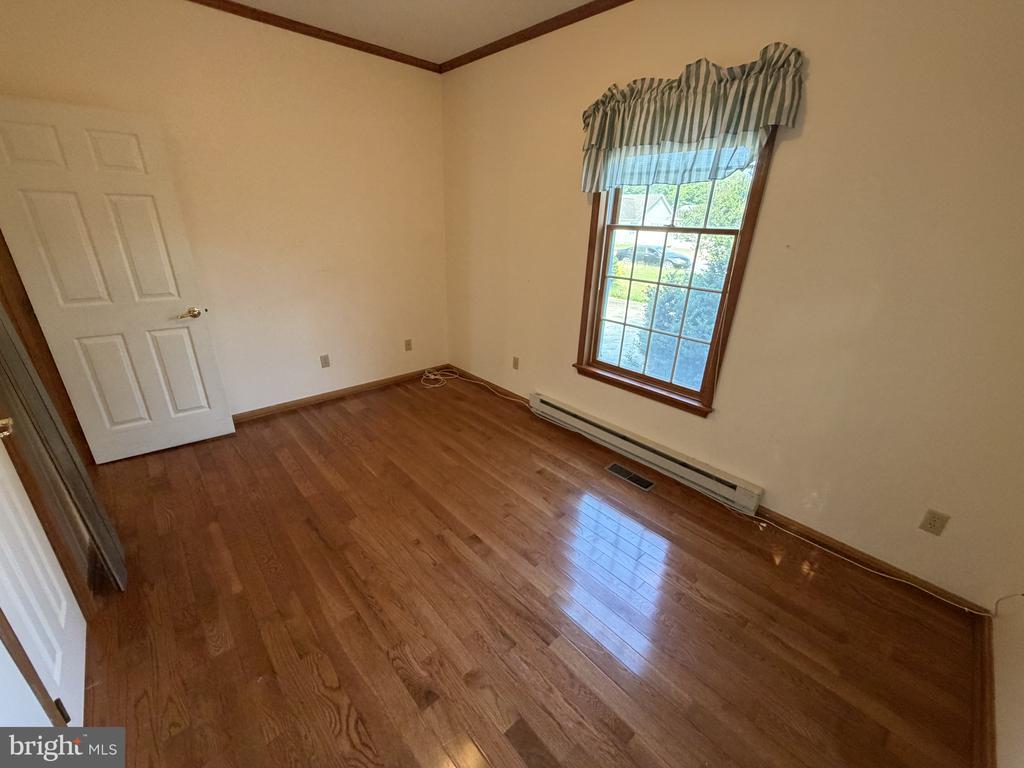 5 CANARY DRIVE