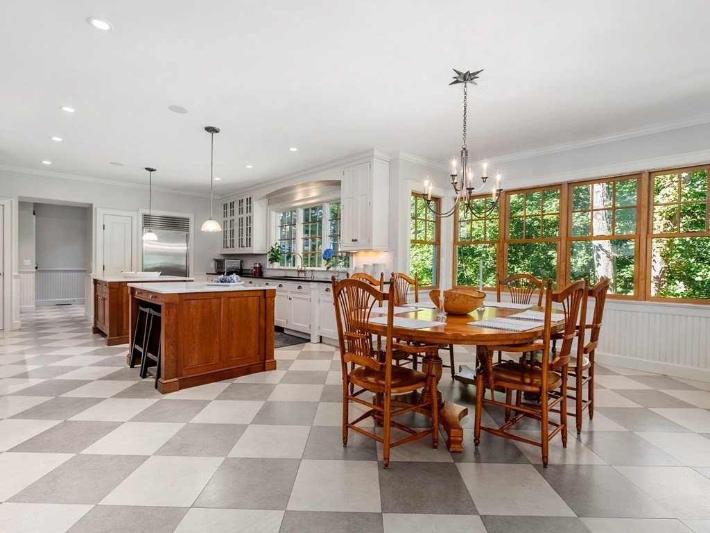 21 Hilltop Road