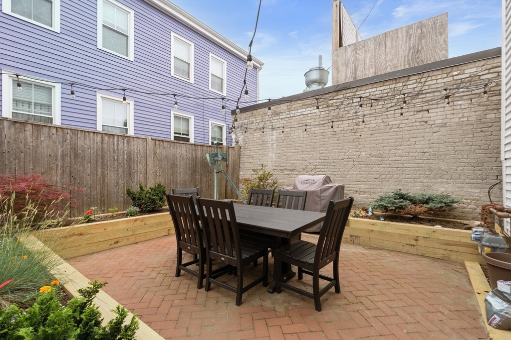 235 Bunker Hill St # 235