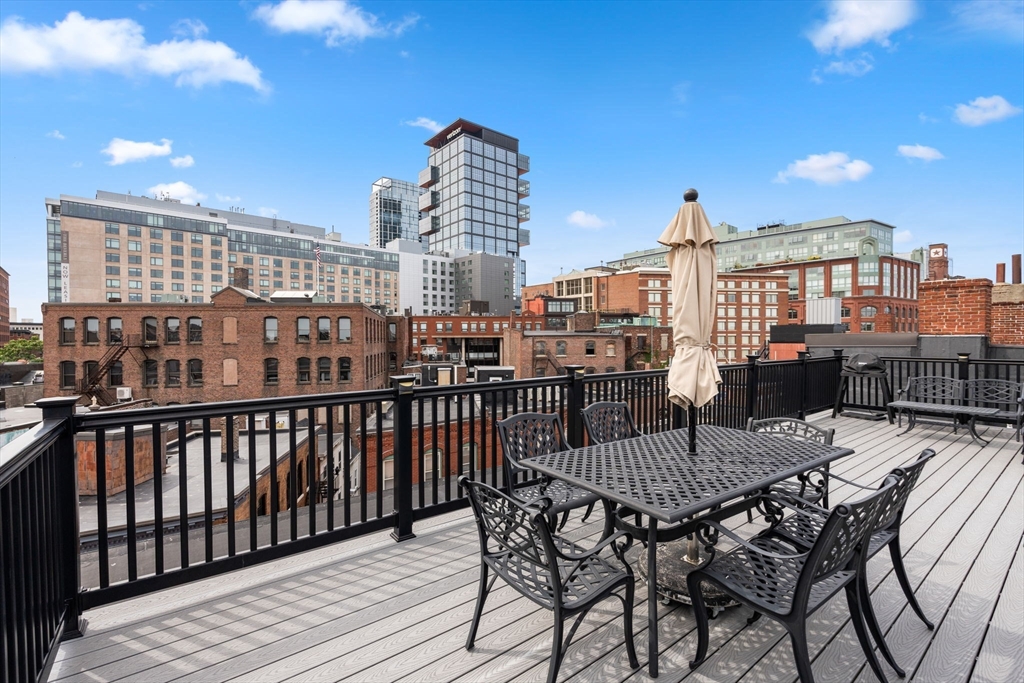 177 Endicott St # 3