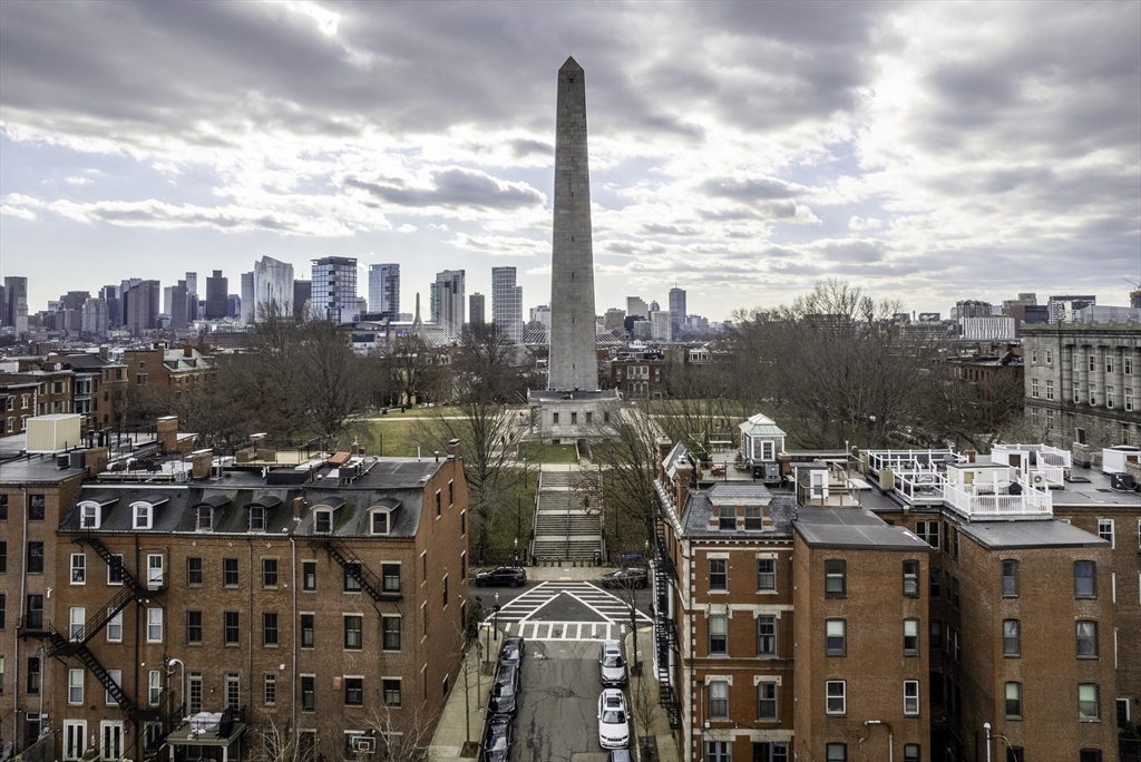 23 Monument Square # 3