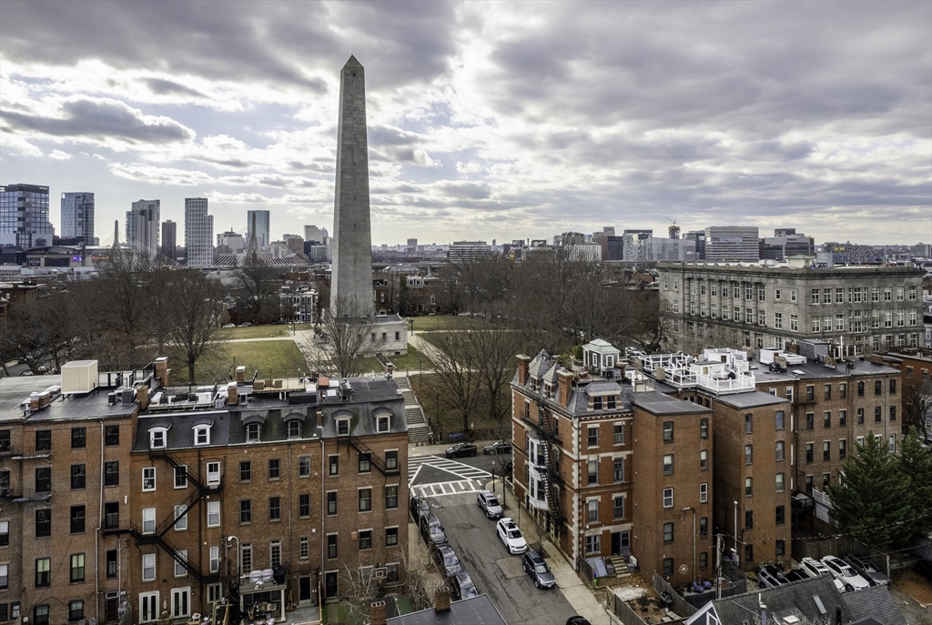 23 Monument Square # 3