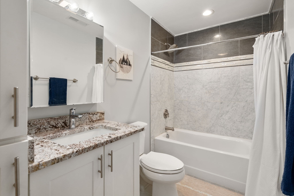 6 Henchman St # 6 Unit: 4-6