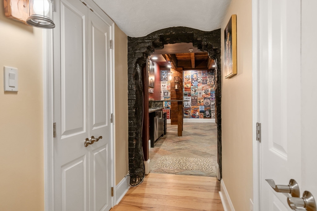 6 Henchman St # 6 Unit: 4-6