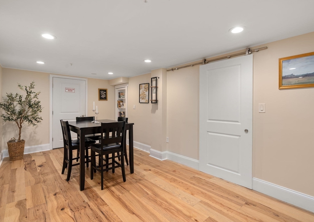 6 Henchman St # 6 Unit: 4-6