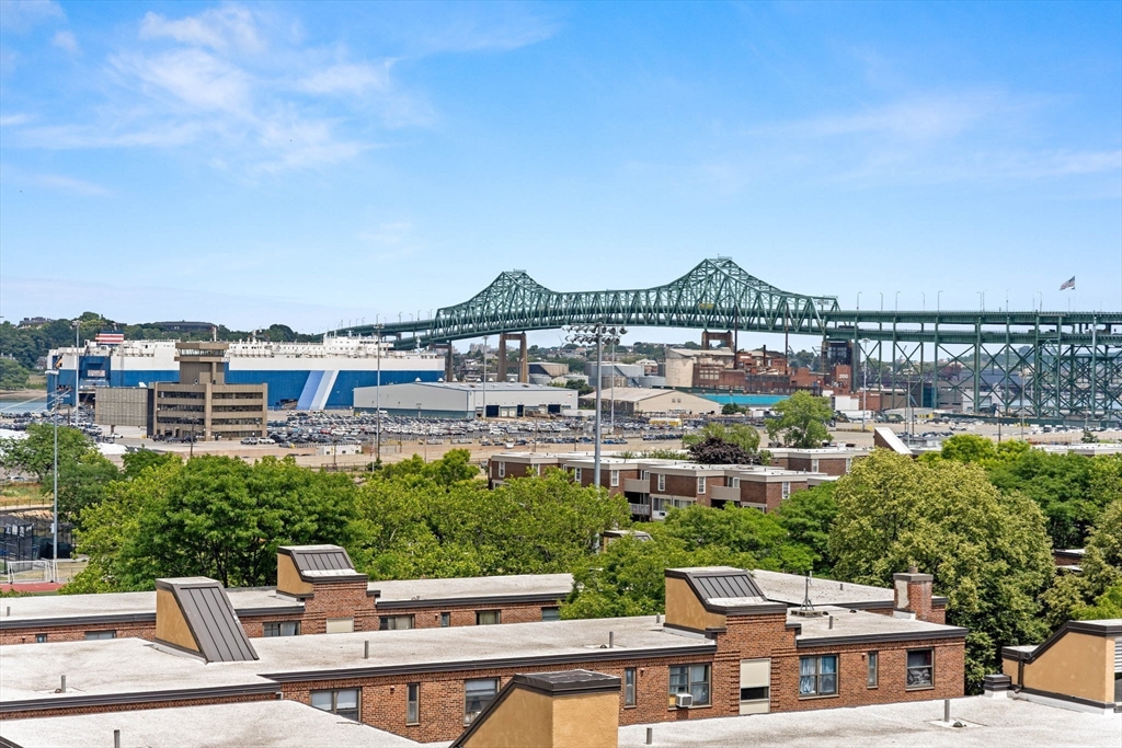 30 Polk St # 208