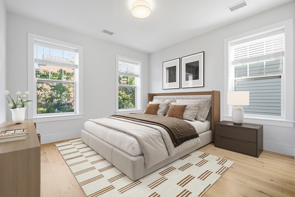 30 Polk St # 208