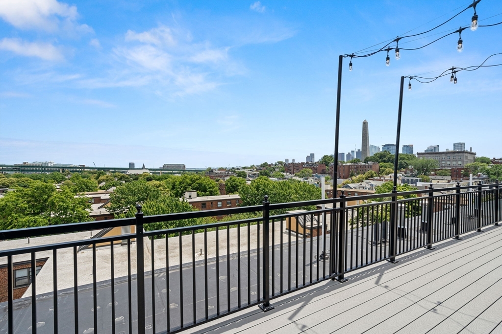 30 Polk St # 208