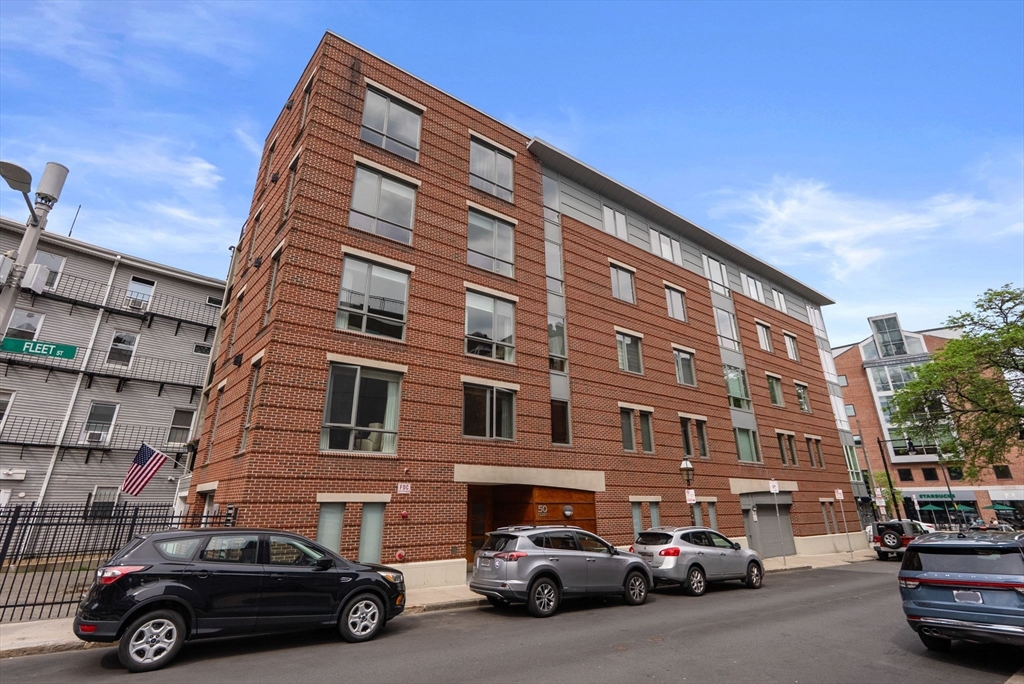 50 Fleet St # 402