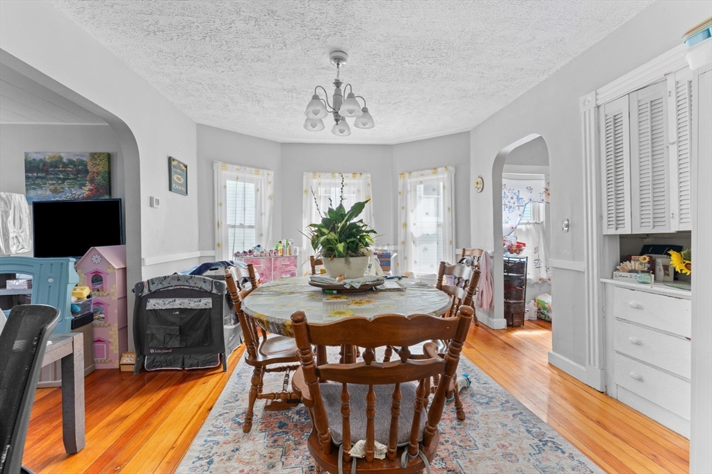 110 Crescent Ave