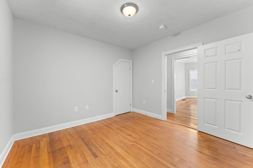 110 Crescent Ave