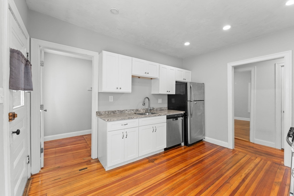 110 Crescent Ave