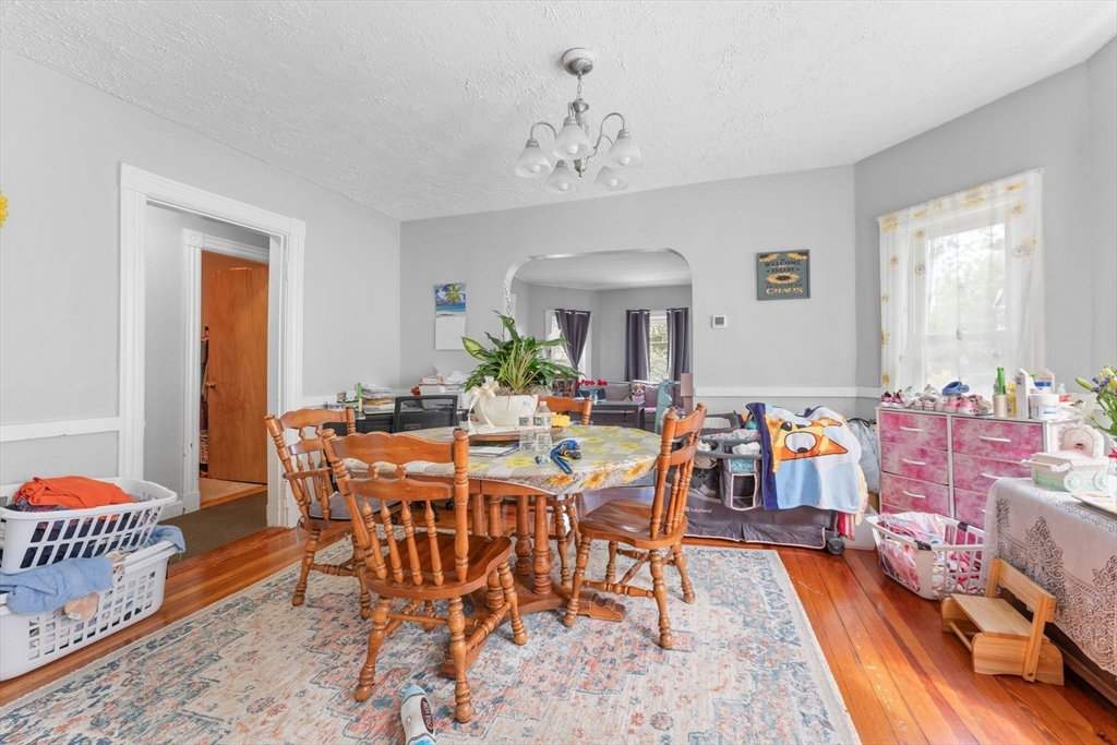 110 Crescent Ave