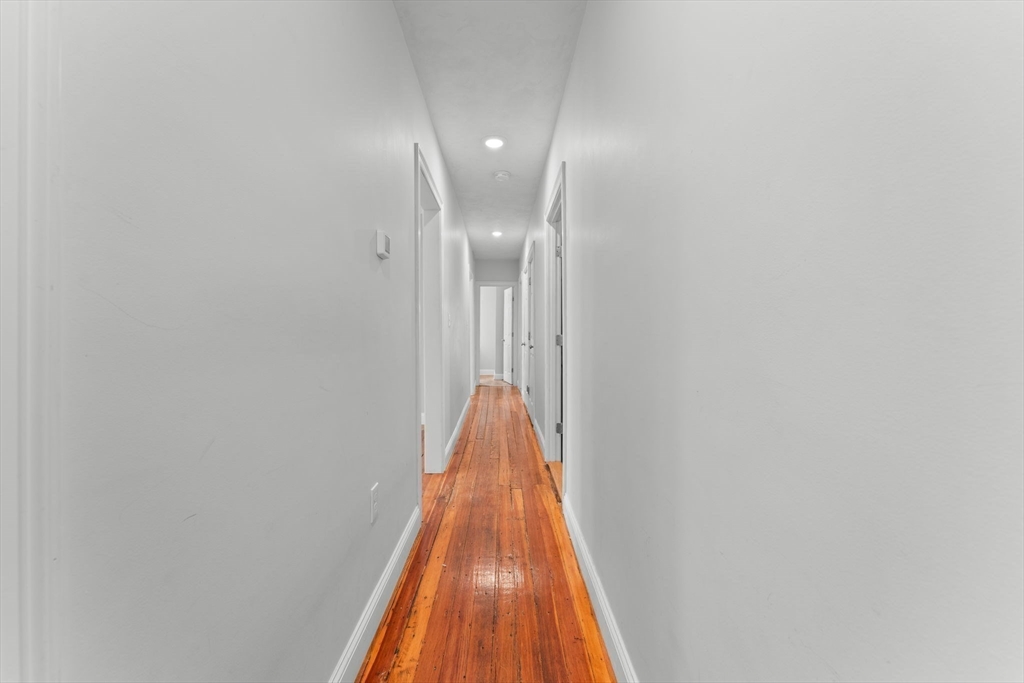110 Crescent Ave