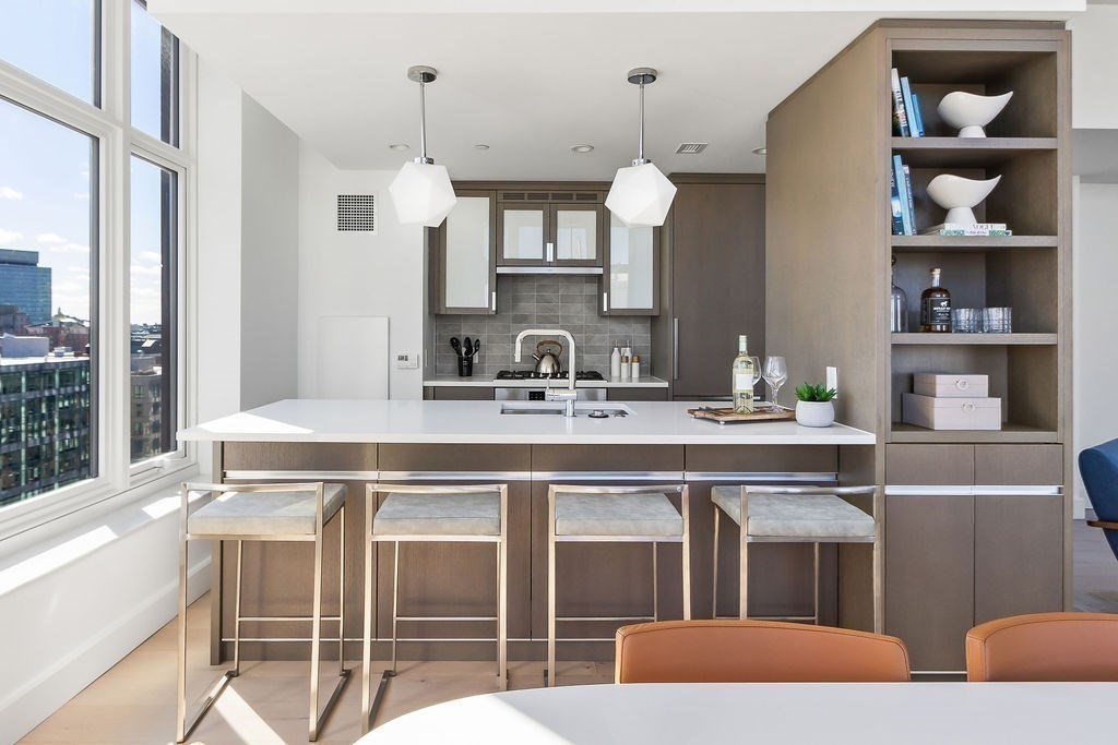 100 Lovejoy Wharf # A Unit: 12-A