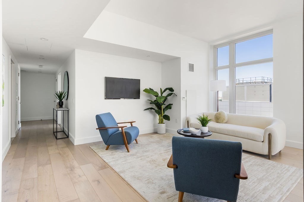 100 Lovejoy Wharf # A Unit: 12-A