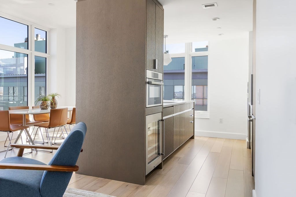 100 Lovejoy Wharf # A Unit: 12-A