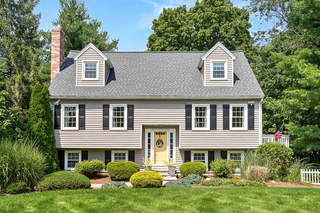 84 Derby St