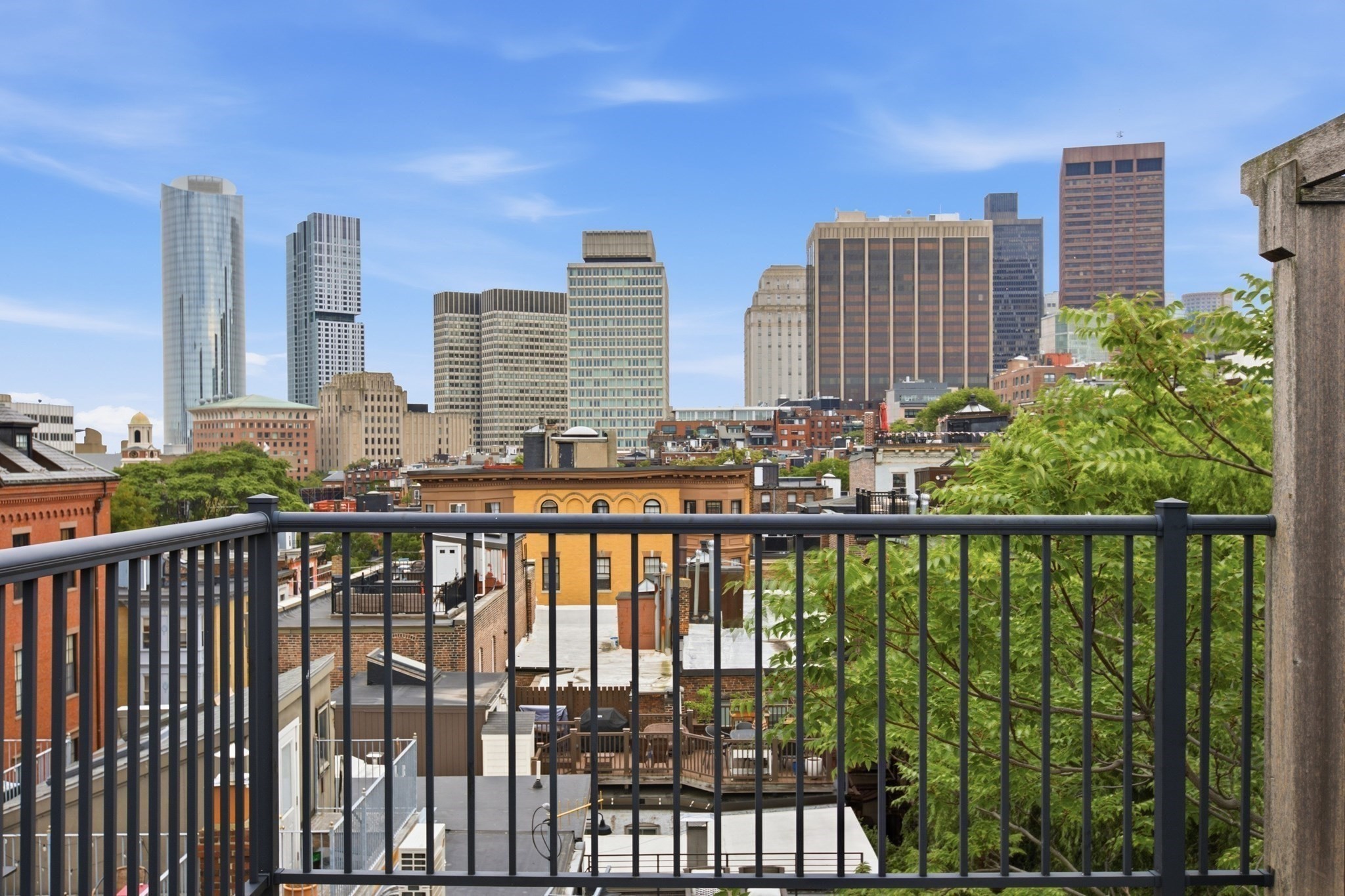 32 Grove St # 8