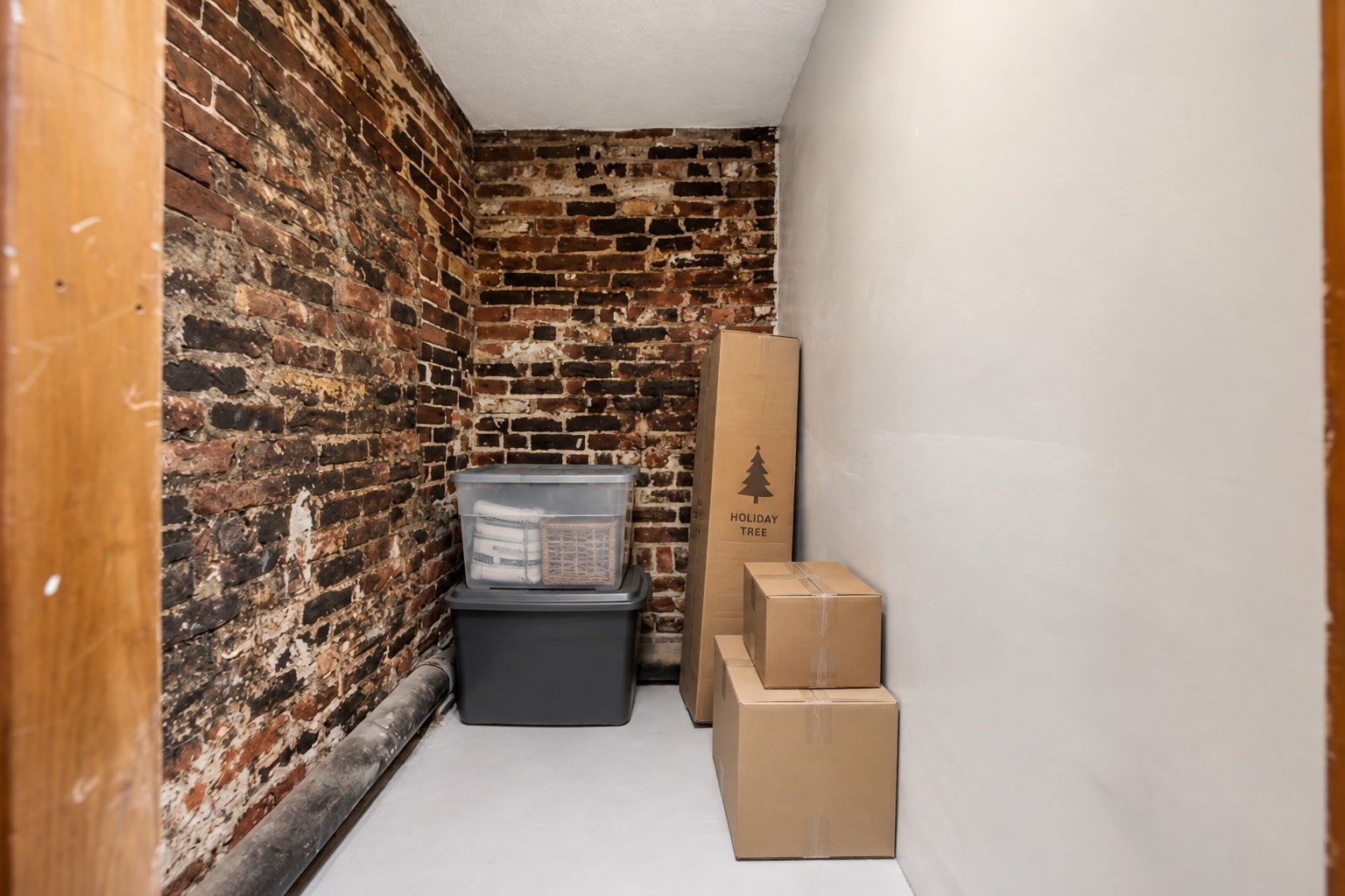 32 Grove St # 8