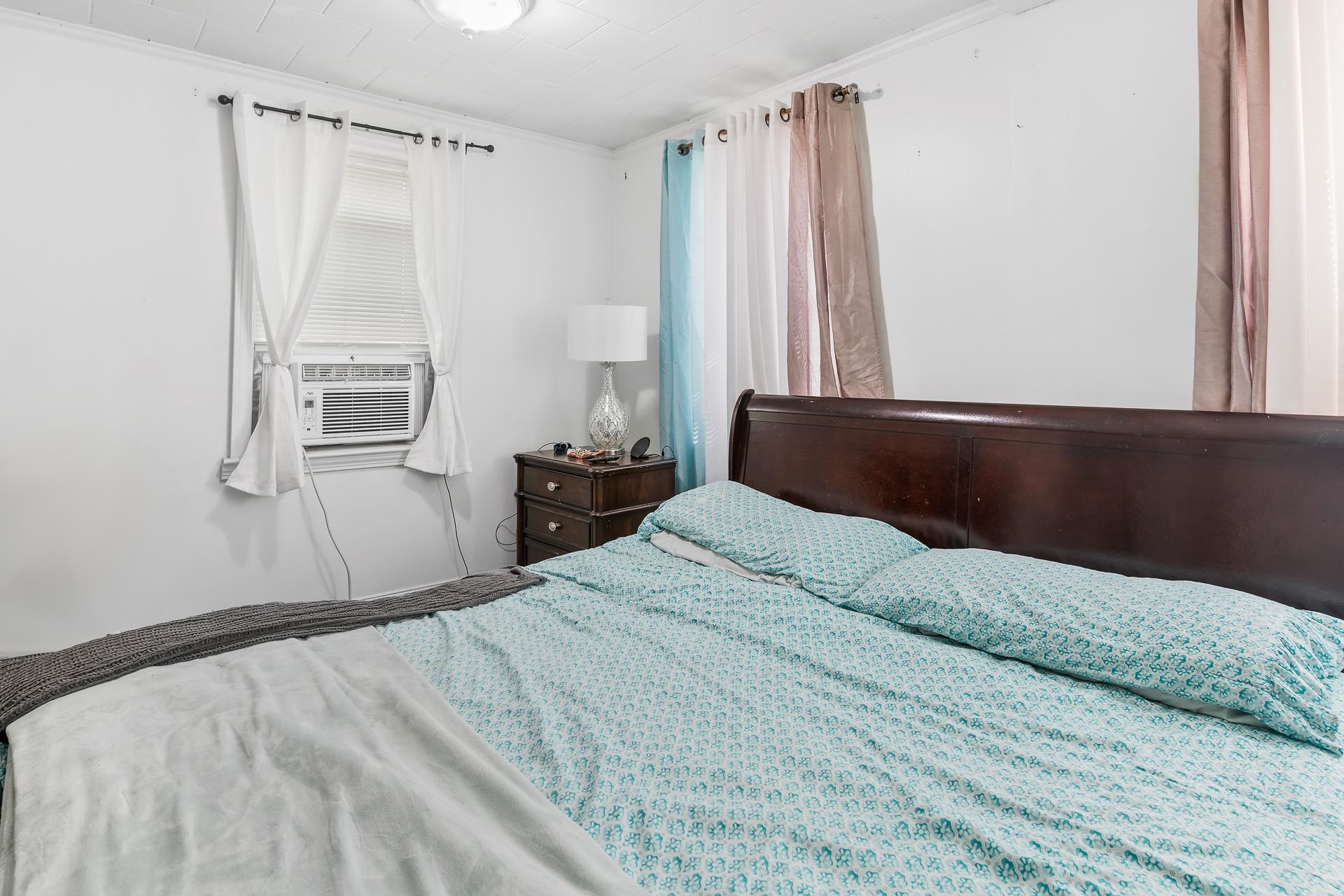 22 North Main Street