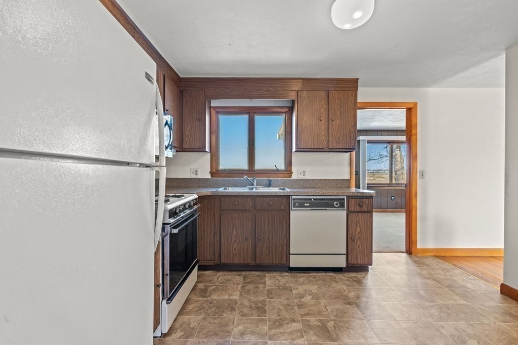 23 Putnam Rd