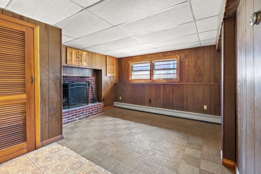23 Putnam Rd