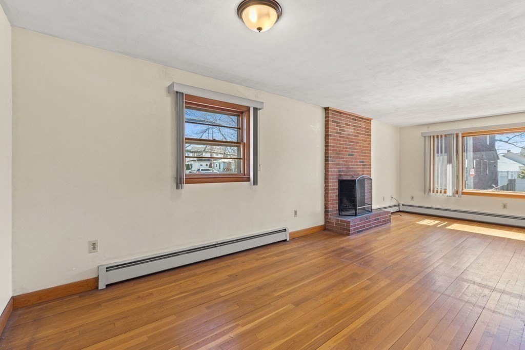23 Putnam Rd