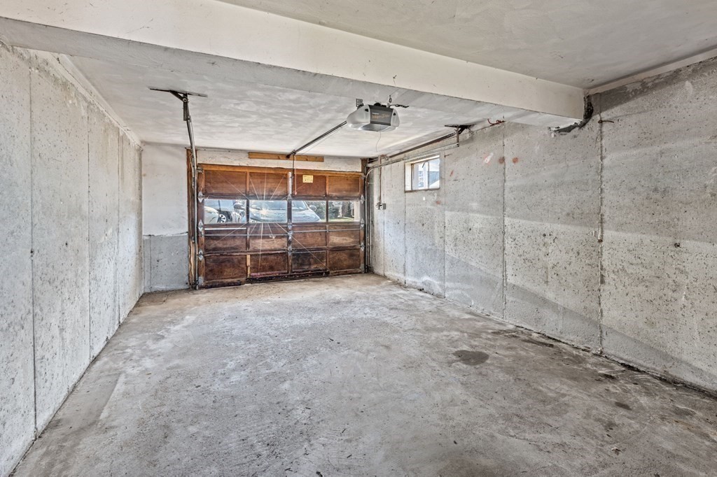 23 Putnam Rd