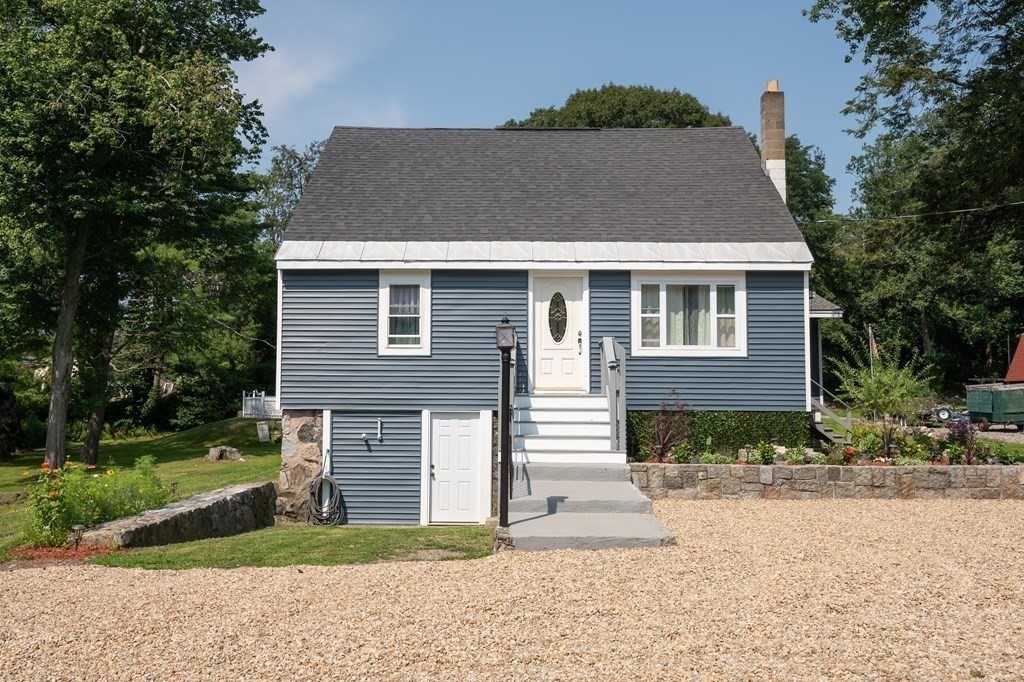 92 Wenham Street