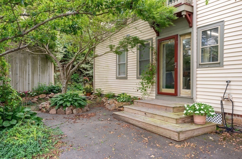 14 Pine Street
