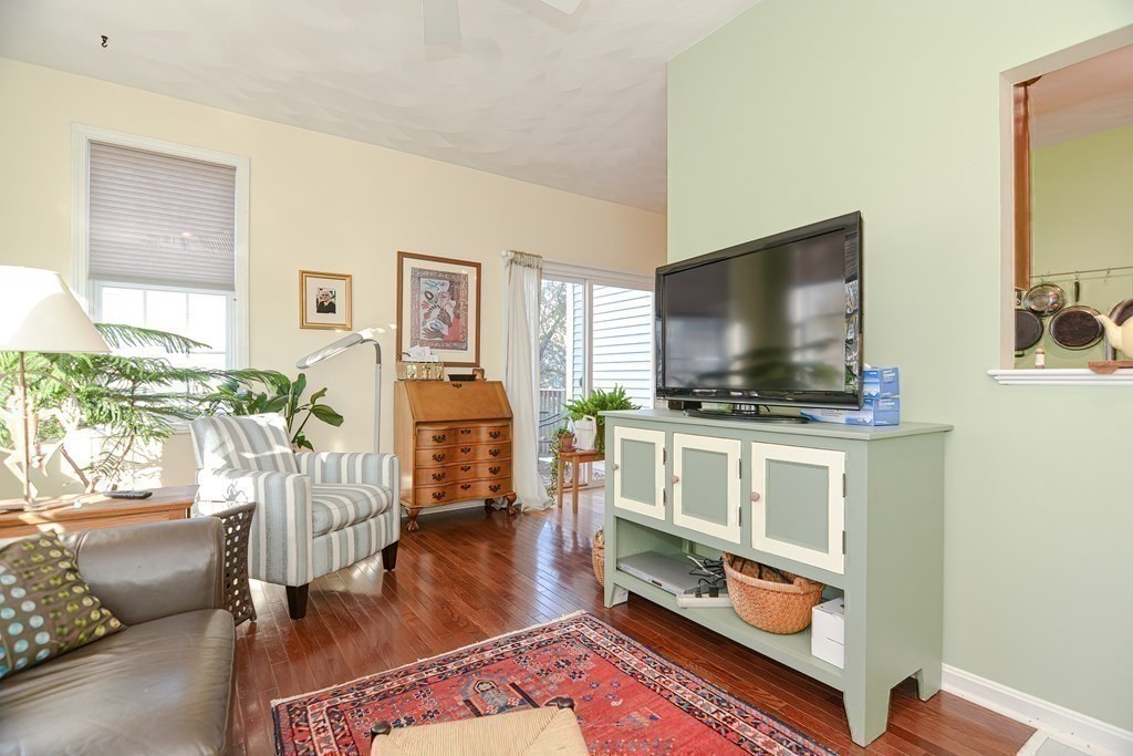 11 New Mill Pl # 11