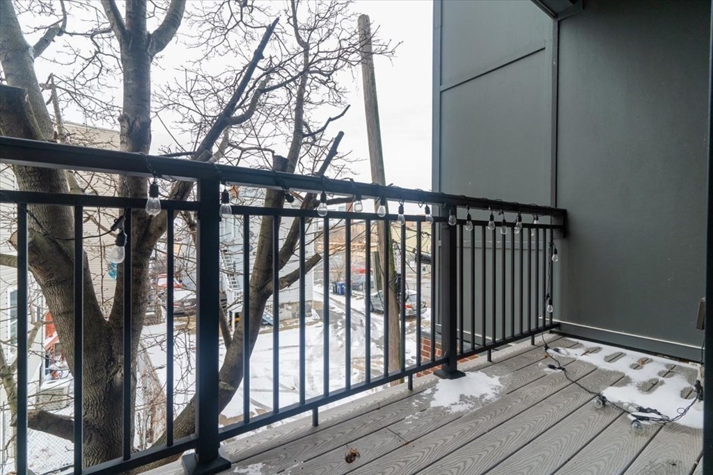 92 George St # 101
