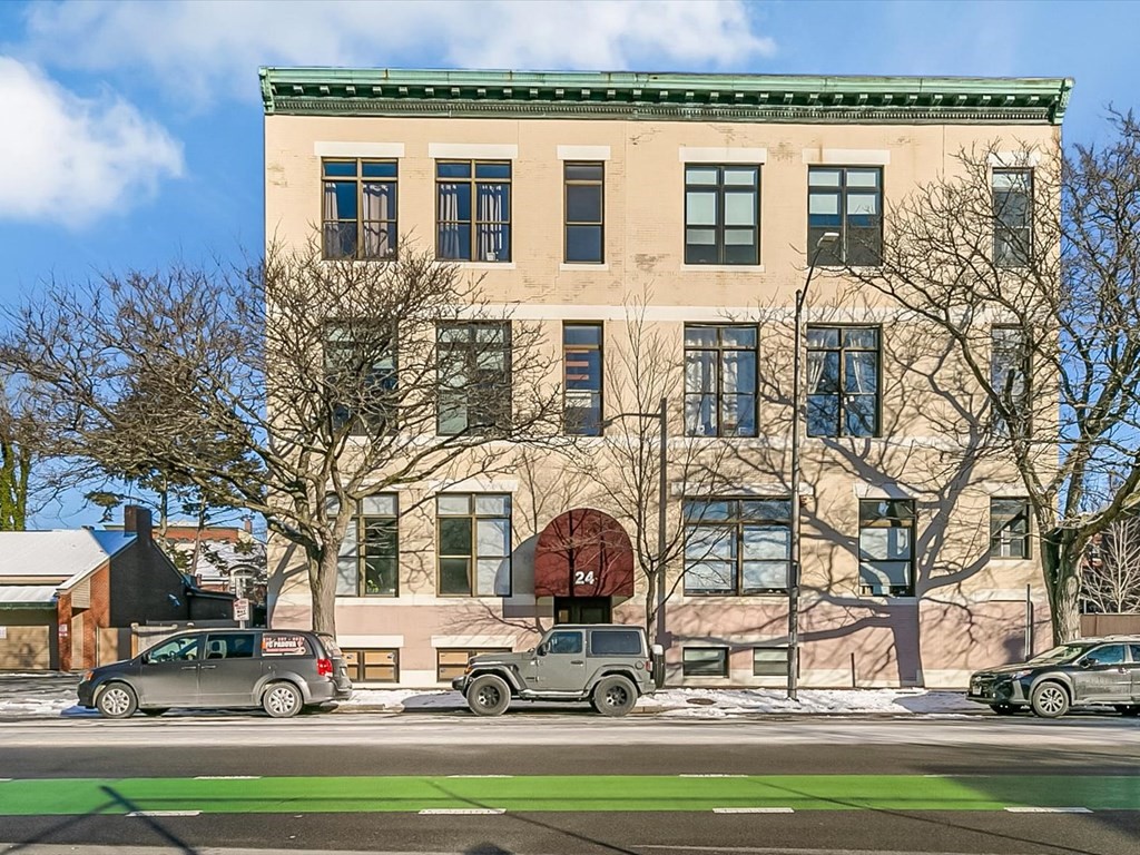 24 Norman St # 110