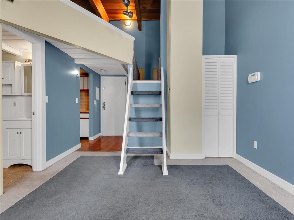 24 Norman St # 110