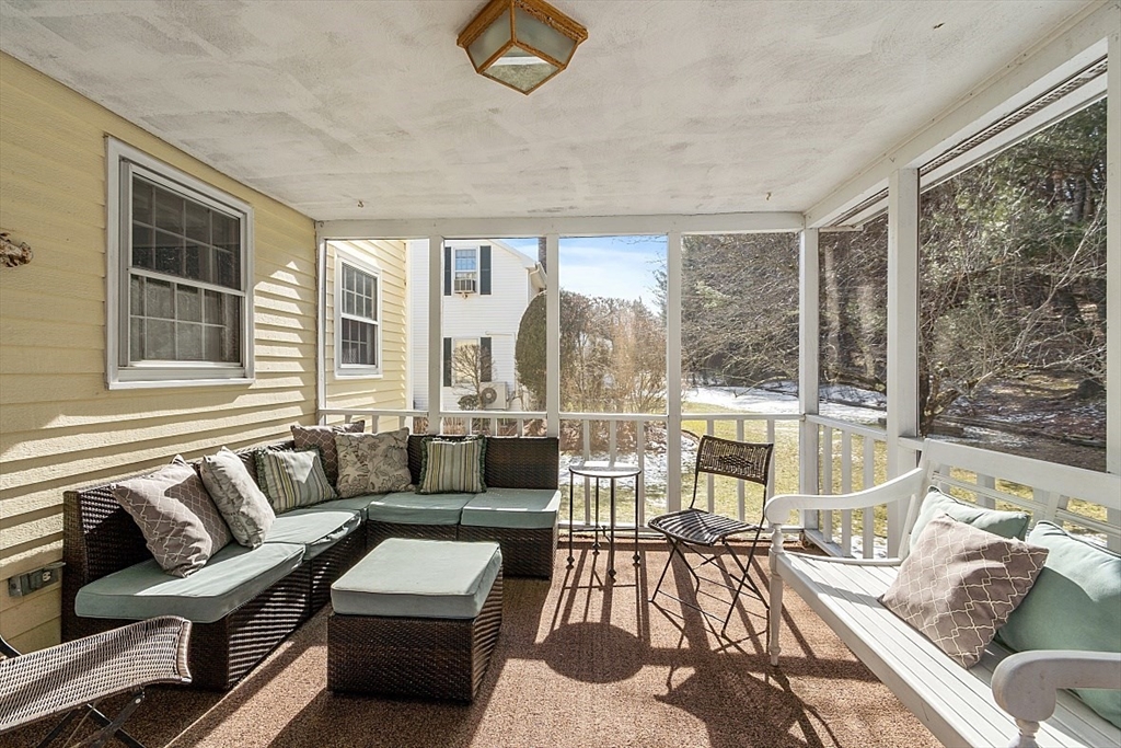 4 Nicoll Drive