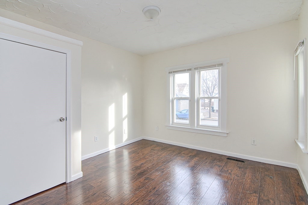 59 Wilbraham Ave # 1