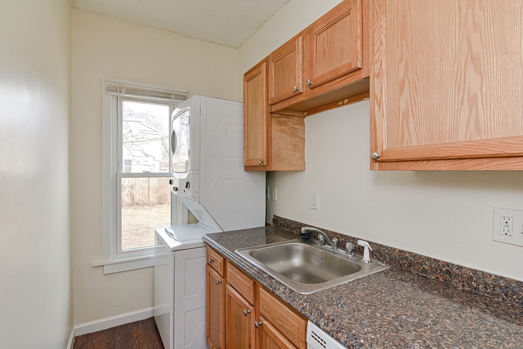 59 Wilbraham Ave # 1