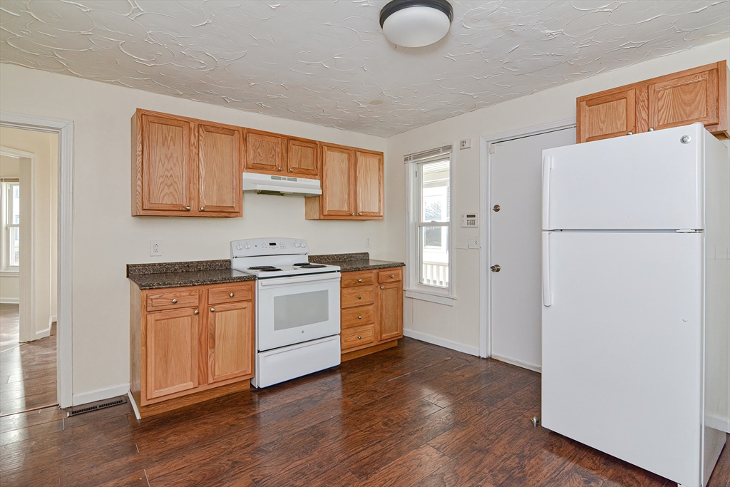 59 Wilbraham Ave # 1