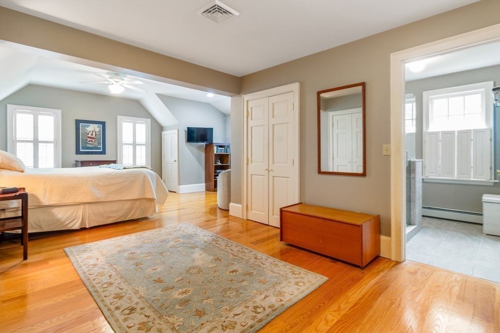 4 Risley Rd