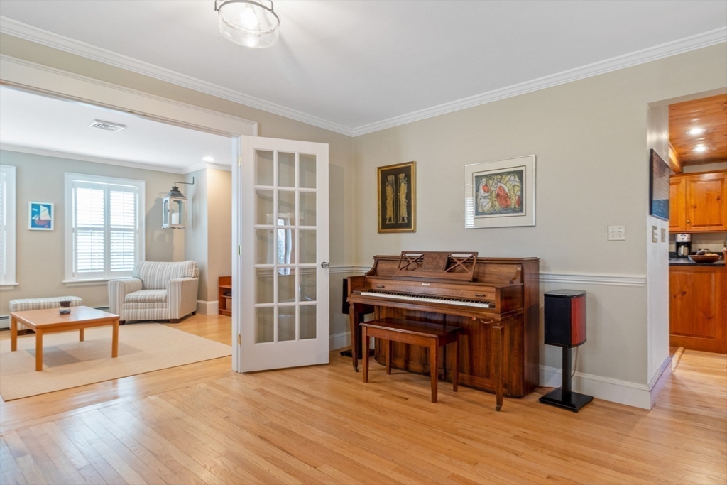 4 Risley Rd
