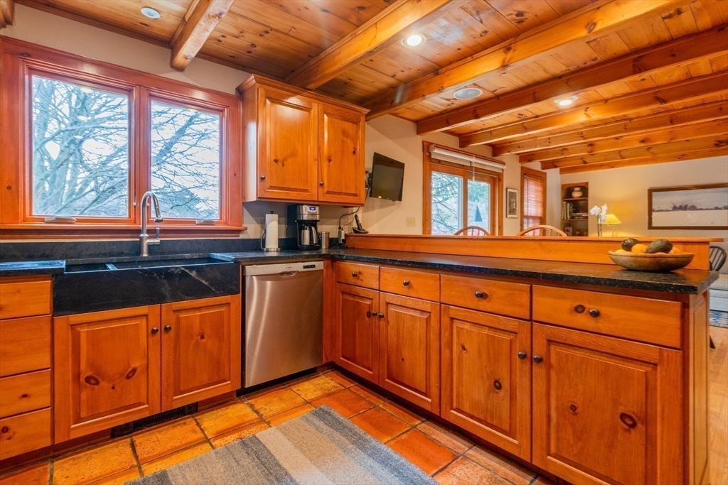 4 Risley Rd